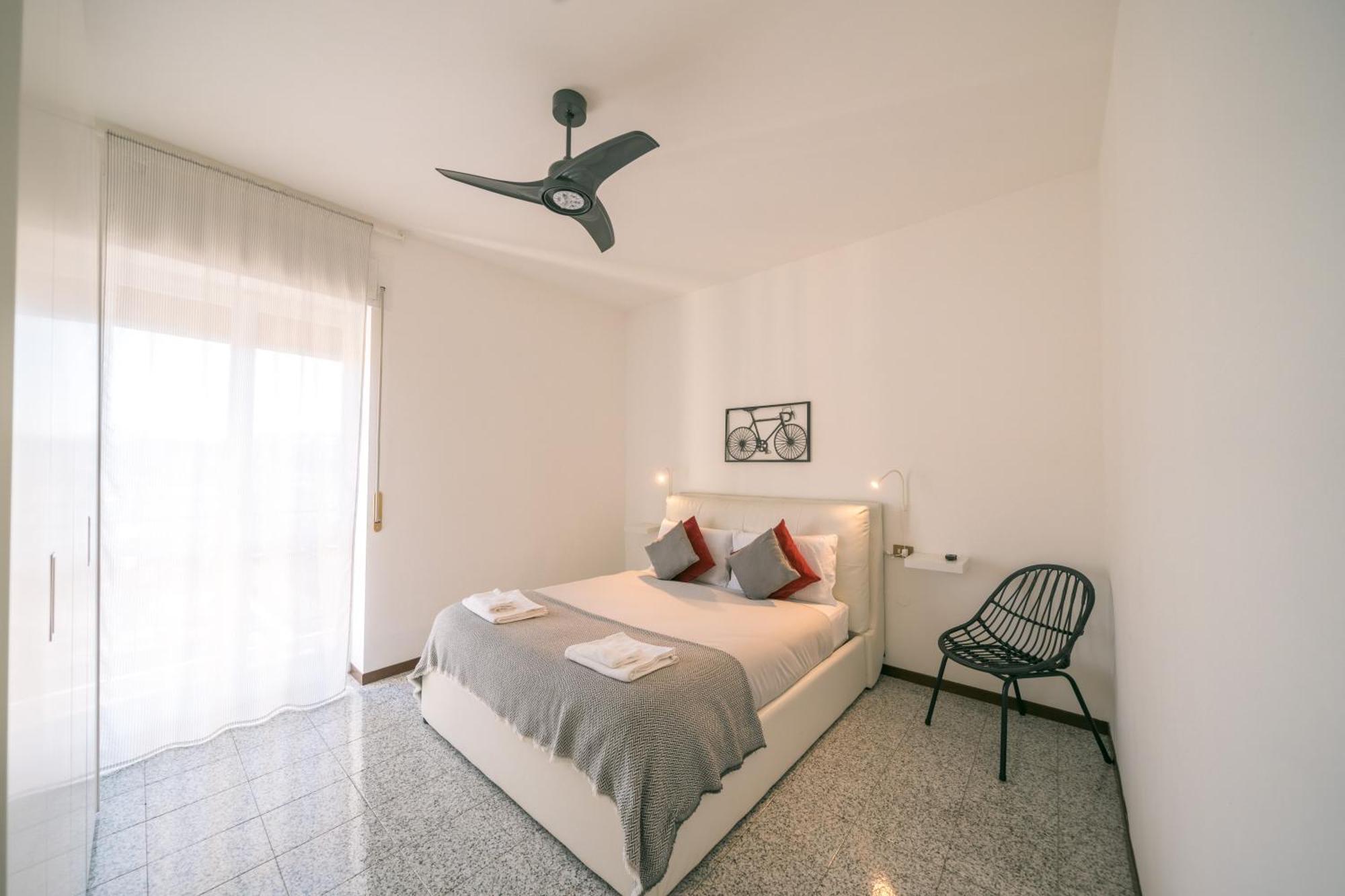Como Bike & Family Apartment Екстериор снимка