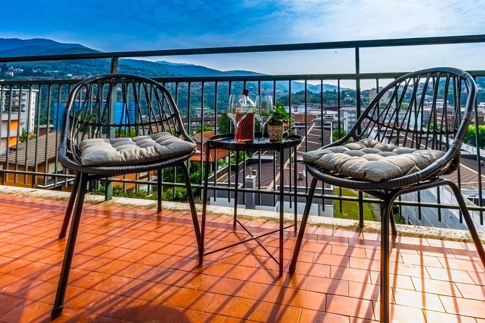 Como Bike & Family Apartment Екстериор снимка